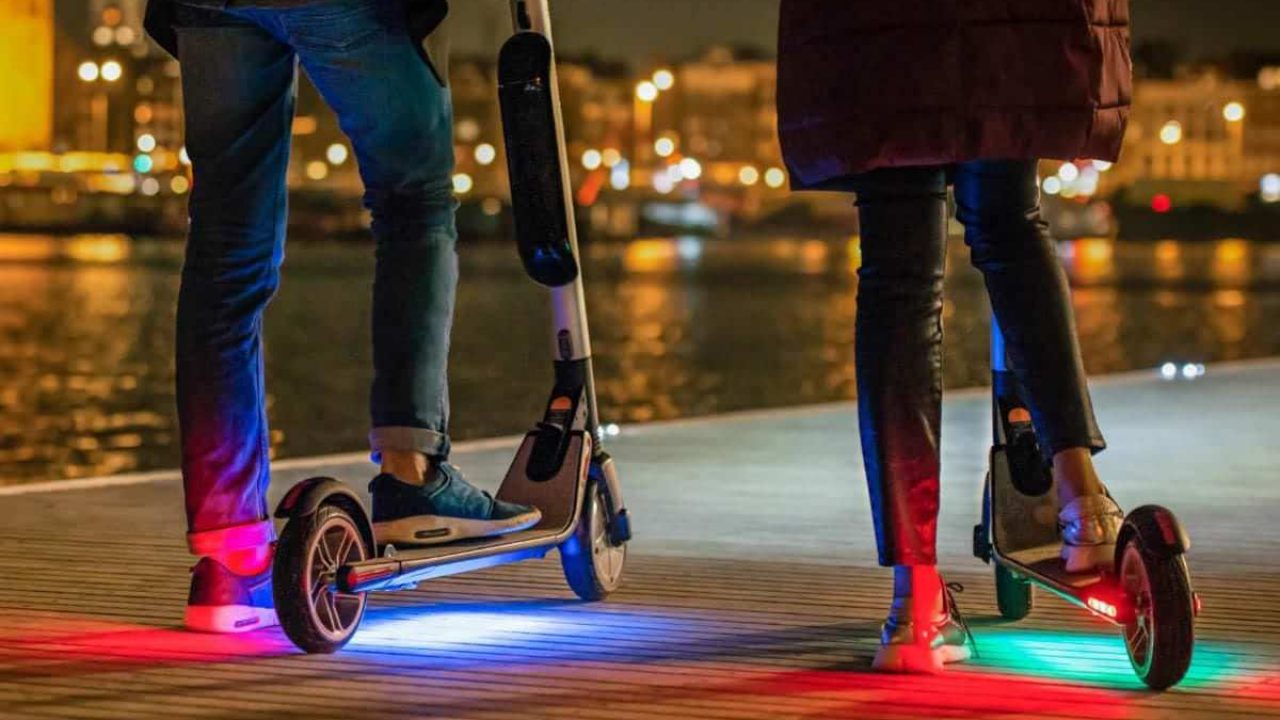 Ninebot начал продажи бюджетного самоката на электротяге ES1L