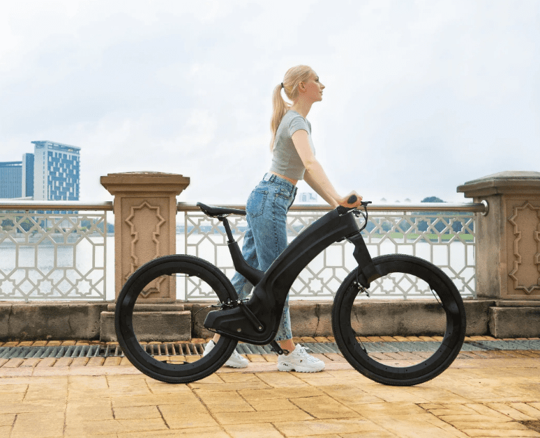 Электровелосипеды Micro Bike как подражание моделям Теслы создал американский дизайнер
